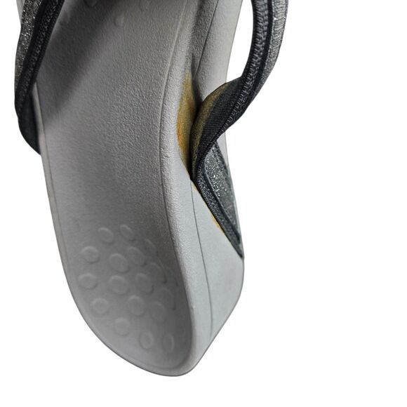 Vionic High Tide Foil Flip Flop Thong Sandals TVW4895 Black Silver Sz 8 - Picture 15 of 16